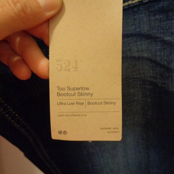 Levi's 524 Skinny Bootcut Junior's Jeans Size 11 M NWT - Picture 10 of 12